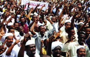 دعوة لمسيرة احتجاج نحو مقر البرلمان السوداني