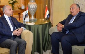 العراق ومصر يبحثان التعاون الاقتصاي والربط الكهربائي