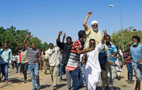 في ظل الازمة السياسية.. هل تحرّك أياد خارجية احتجاجات السودان؟