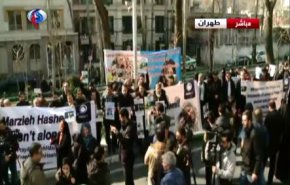 برگزاری تجمع اعتراض آمیز به دستگیری 'مرضیه هاشمی'، مقابل دفتر سازمان ملل در تهران