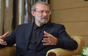 علی لاریجانی: مشکل گرانی حل می‌شود