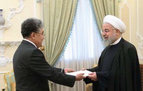 روحاني يشيد بدور كازاخستان الفاعل في استضافة المفاوضات النووية والسورية