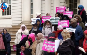 بالفيديو ...اعتصام للمحجبات في اليوم العالمي للحجاب في نيويورك