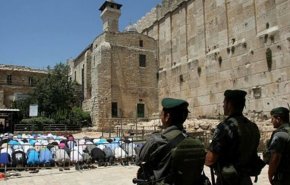 الأوقاف الفلسطينية: أماكن العبادة لم تعد آمنة