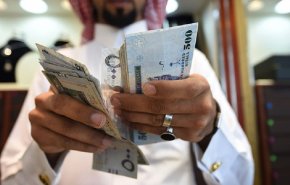 گرفتاری سعودی ها در باتلاق یمن؛ عربستان برای تامین کسری بودجه نجومی خود وام می گیرد