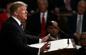 واکنش دمکرات‌ها به سخنرانی سالانه ترامپ در کنگره
