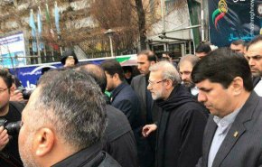 علی لاریجانی به خیل عظیم راهپیمایان پیوست