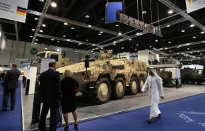 امارات بیش از یک میلیارد دلار سلاح و تجهیزات نظامی می خرد