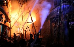 آتش‌سوزی مهیب در پایتخت بنگلادش؛ بیش از ۵۰ نفر کشته شدند