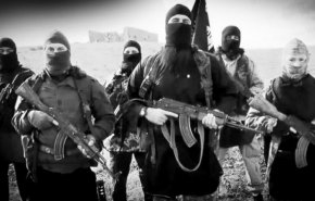 کارشناس امنیتی عراقی: آمریکا و برخی همسایگان عراق 100 میلیون دلار به داعش کمک کرده‌اند