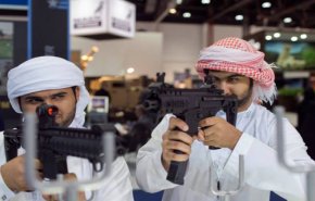 امارات تسلیحات جدید برای جنگ افروزی در یمن می خرد