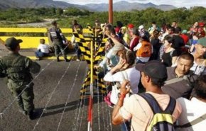 اشتباكات بين القوات الفنزويلية وانصار غواديو على الحدود مع كولومبيا+فيديو