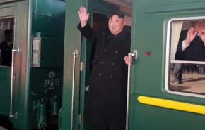 كيم يستقل القطار إلى هانوي لحضور القمة مع ترامب