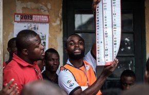 عملية فرز الاصوات الانتخابية في نيجيريا مازالت مستمرة
