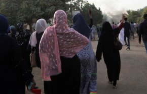 صدور حکم یک ماه حبس و ۲۰ ضربه شلاق برای نُه زن معترض سودانی