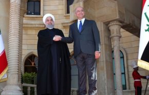استقبال رسمی از روحانی در قصر السلام بغداد
