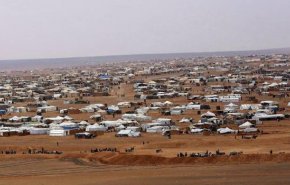 الكشف عن 3 مقابر بالقرب من سور مخيم الركبان في سوريا