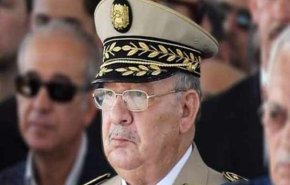 ارتش الجزائر: امنیت کشور اولویت ماست