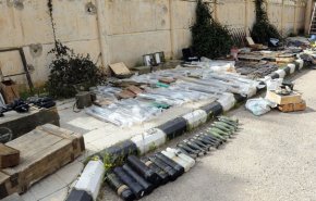 شاهد.. الاسلحة الاسرائيلية في ايدي الارهابيين بسوريا