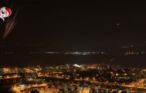 آژیرهای خطر حمله موشکی در تل‌آویو به صدا درآمد/ شنیده شدن صدای 3 انفجار در جنوب تل آویو