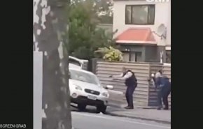لحظه هلاکت یکی از تروریست‌های حادثه حمله به مساجد نیوزیلند + فیلم
