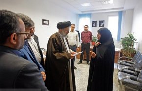 بازدید سرزده آیت الله رئیسی از بخش‌های مختلف دادسرای ناحیه ۱۰ تهران 