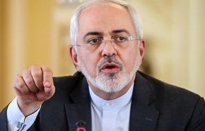 ظريف: الايرانيون لن يستسلموا أبدا للضغوط الأميركية