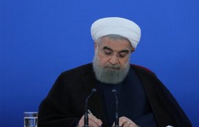 روحاني يدعو لتعبئة كل الطاقات لاغاثة منكوبي السيول 