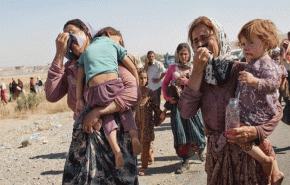 العراق يستلم 21 ايزيديا كانوا مختطفين لدى داعش في سوريا