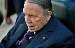ارتش الجزایر خواستار اعلام ناتوانی رئیس جمهور این کشور شد
