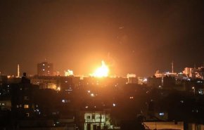 تجدد غارات الاحتلال على غزة رغم إعلان وقف إطلاق النار