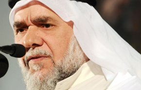 ناشط بحريني يؤكد أن إهمال علاج والده تسبب بمضاعفات خطرة عليه 
