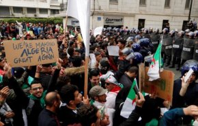 هل تعتبر المادة 102 طوق النجاة للجزائر؟