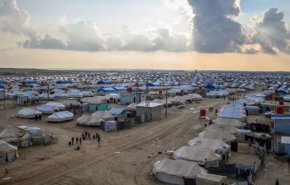 كارثة تهدد حياة 73 ألف شخص في مخيم الهول
