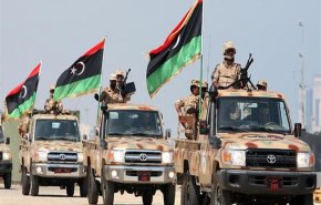 الجيش الليبي يتلقى أوامر بالتحرك لمحاربة الإرهابيين