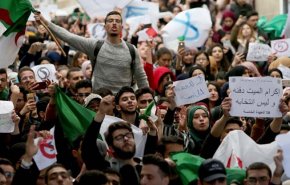 چرا کار الجزایر به بحران نرسید؟