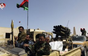 'استعادة الكرامة' تهدد بإغراق ليبيا في الفوضى مجددا