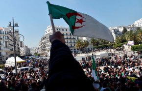 تشویق مردم الجزایر به مشارکت در تظاهرات ضد دولتی 