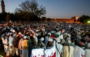 شاهد رد الجيش السوداني على رسالة 'مليونية' الشعب