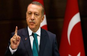 أردوغان يلوح بعملية عسكرية تركية محتملة في سوريا
