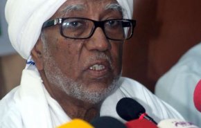 رئيس البرلمان السوداني يعلق على تقارير حول انقلاب عسكري