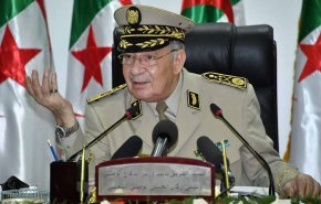 رئيس الأركان الجزائري: لن نسمح لأحد المساس بسمعة الجزائر
