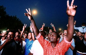 انباء متضاربة حول انقلاب عسكري في السودان
