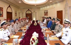لجنة الصداقة العسكرية العمانية الإيرانية تبدأ أعمالها في مسقط