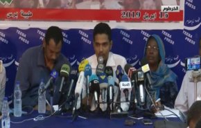 'المهنيين السودانيين' يدعو لإقالة رئيس القضاء والنائب العام