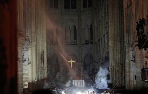 فرنسا: إخماد حريق كاتدرائية نوتردام نهائيا
