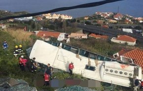 سقوط اتوبوس حامل گردشگران خارجی در پرتغال 28 قربانی گرفت