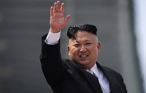 زعيم كوريا الشمالية كيم جونج أون سيزور روسيا 'قريبا' 