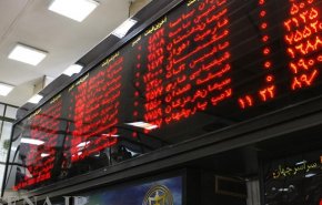 بورصة طهران تتجاهل الغاء 'الاعفاءات الاميركية' وترتفع 919 نقطة