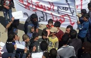 اعتراضات گسترده مردمی علیه کُردهای تحت حمایت آمریکا در شرق سوریه